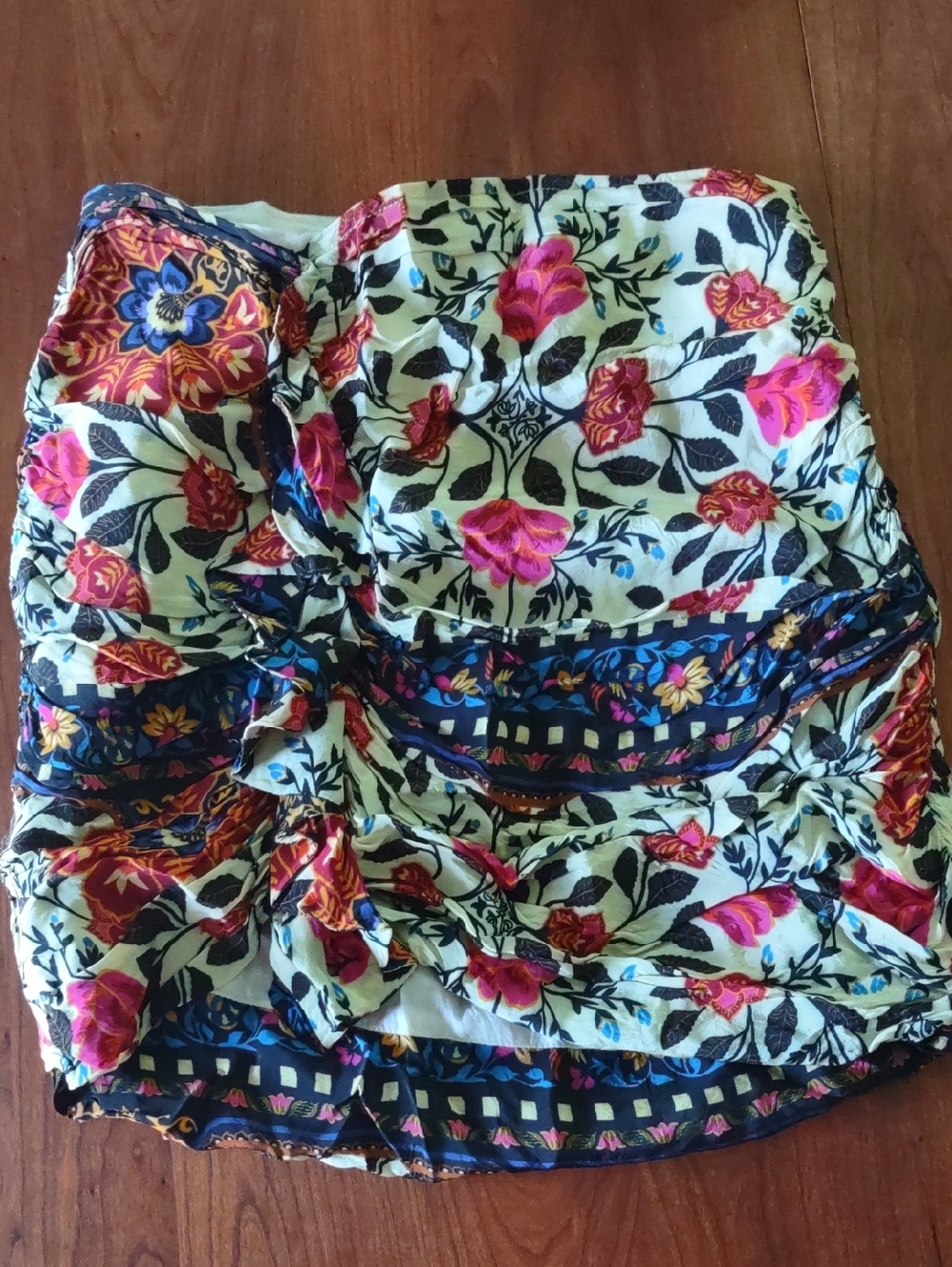 Farm Rio vibrant Floral Ruched Ruffle mini skirt, Small